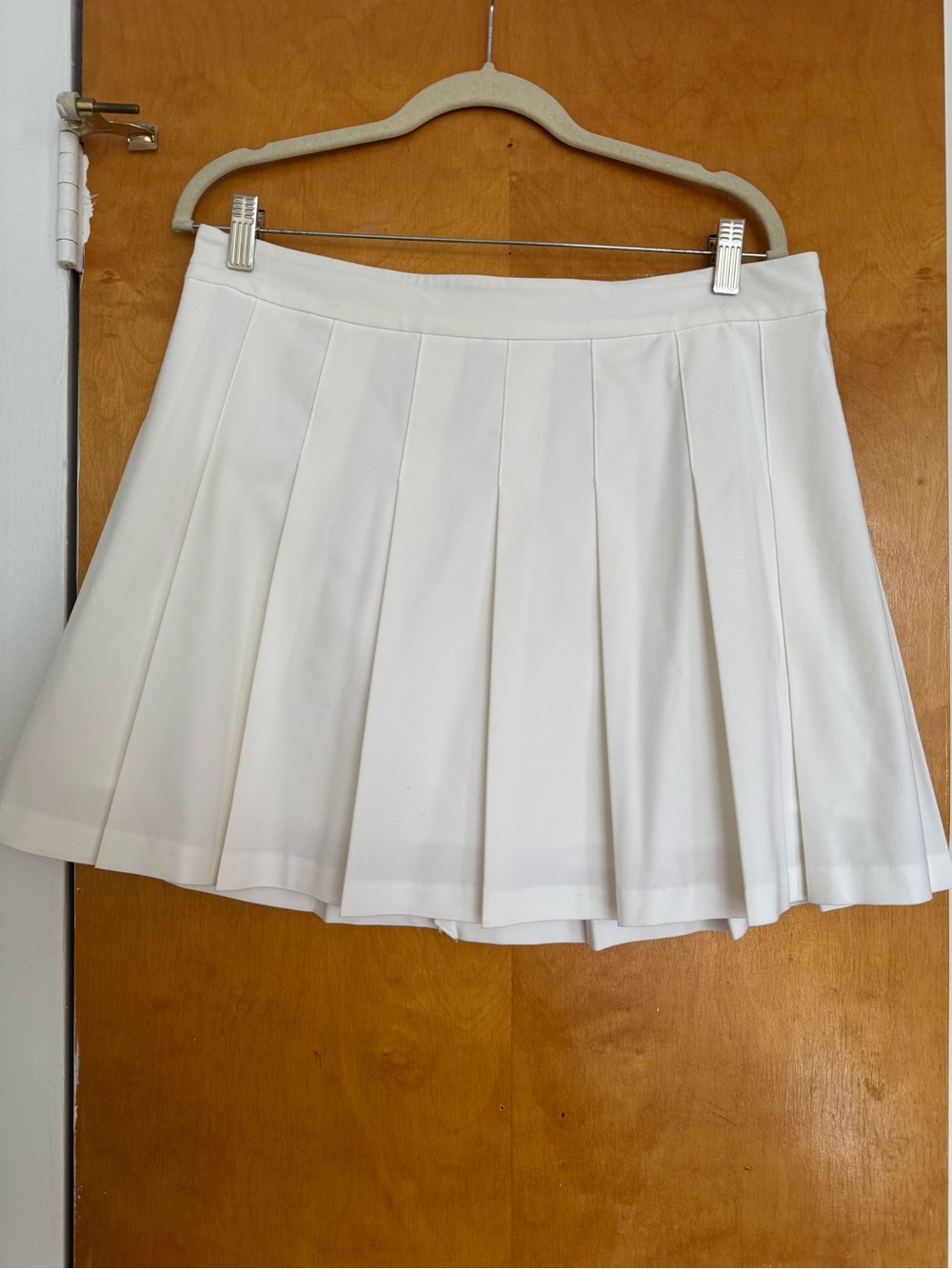 Aritzia White Pleated Circle Skater Skirt